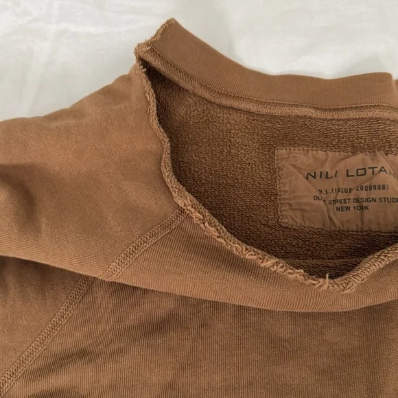 Nili Lotan Brown Sweatshirt, Raglan Sleeves,Small, Distressed. SAME DAY SHIPPING - Picture 4 of 5